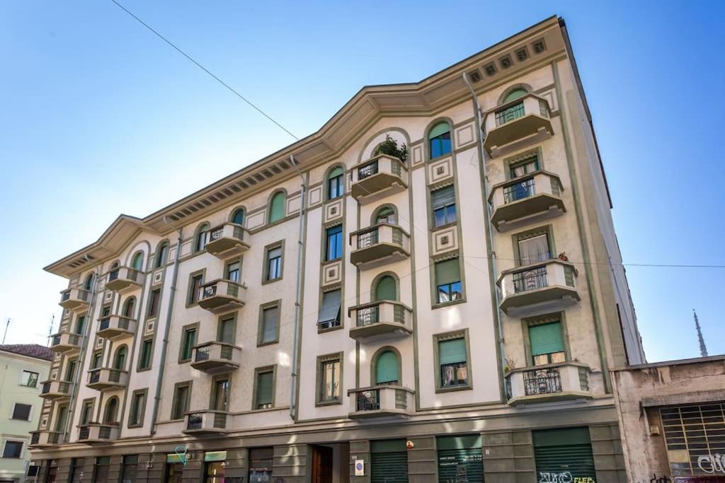 In Verticale Turin Exterior foto